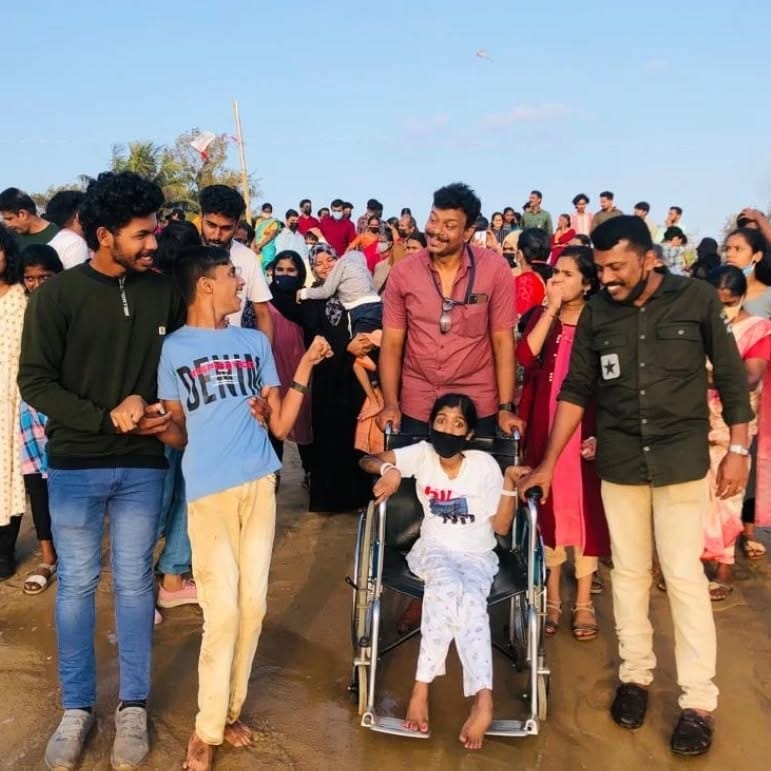 30 volunteers crafted a day to spread smiles among 50 differently-abled students in Kasaragod.