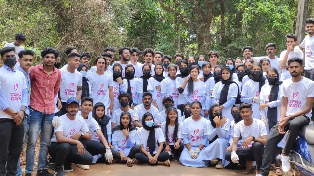 63 volunteers renovated a hospital to foster a better atmosphere for the well-being of 100 patients in Malappuram.