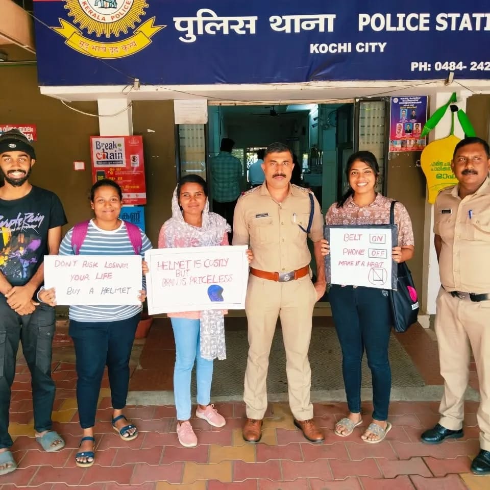 3 volunteers raised awareness on traffic among 100 pedestrians in Ernakulam