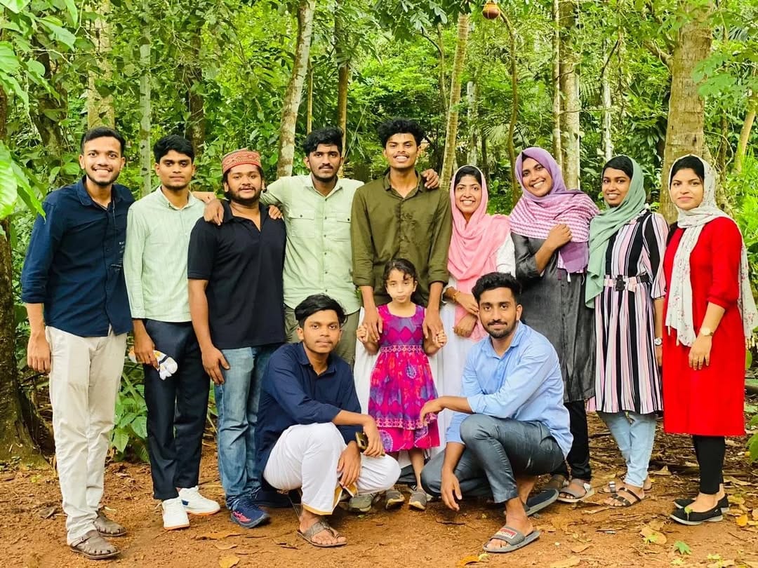 34 volunteers crafted a day to spread smiles among 50 differently-abled students in Malappuram.