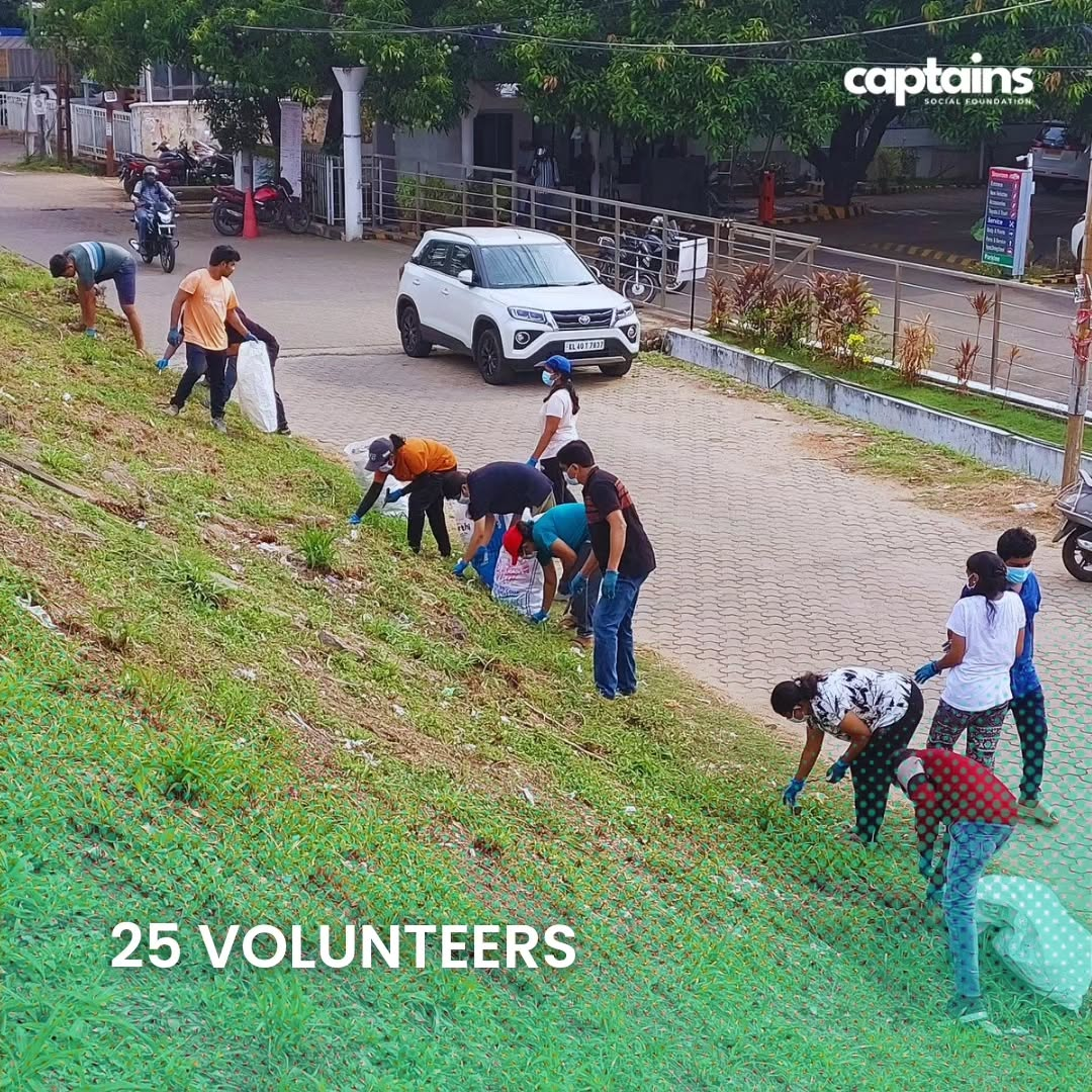 25 volunteers responsibly collected and disposed of 250 kg of non-biodegradable waste in Ernakulam.