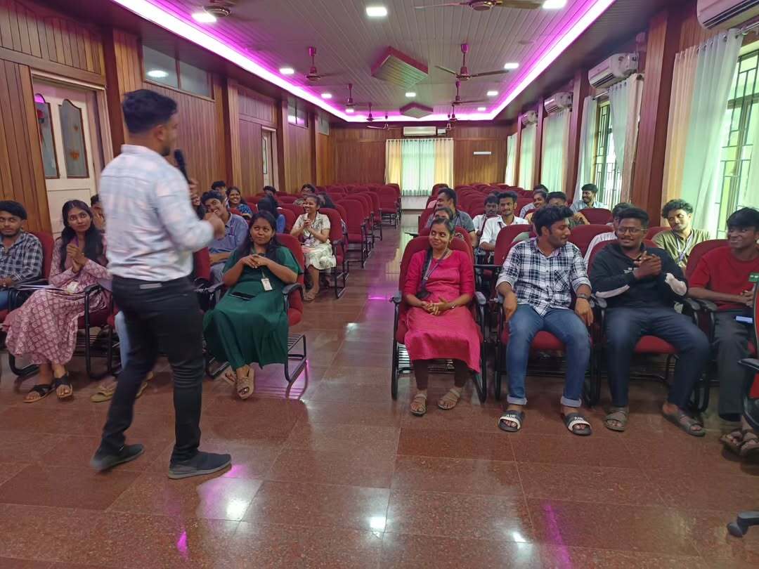 40 students of Bharata Mata College were introduced to career opprtunities in social sector.