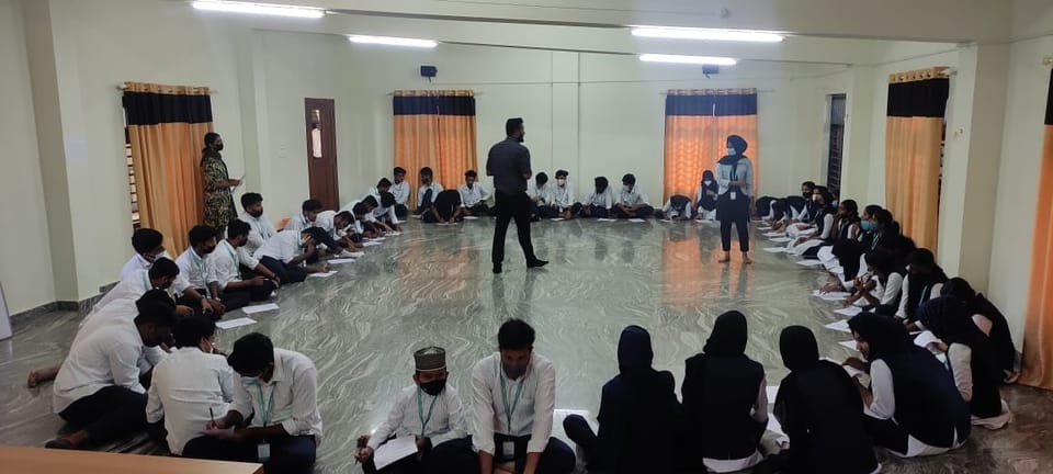 100 volunteers of Nilgiri College of Arts & Science were introduced to the concept of reimagining volunteerism.