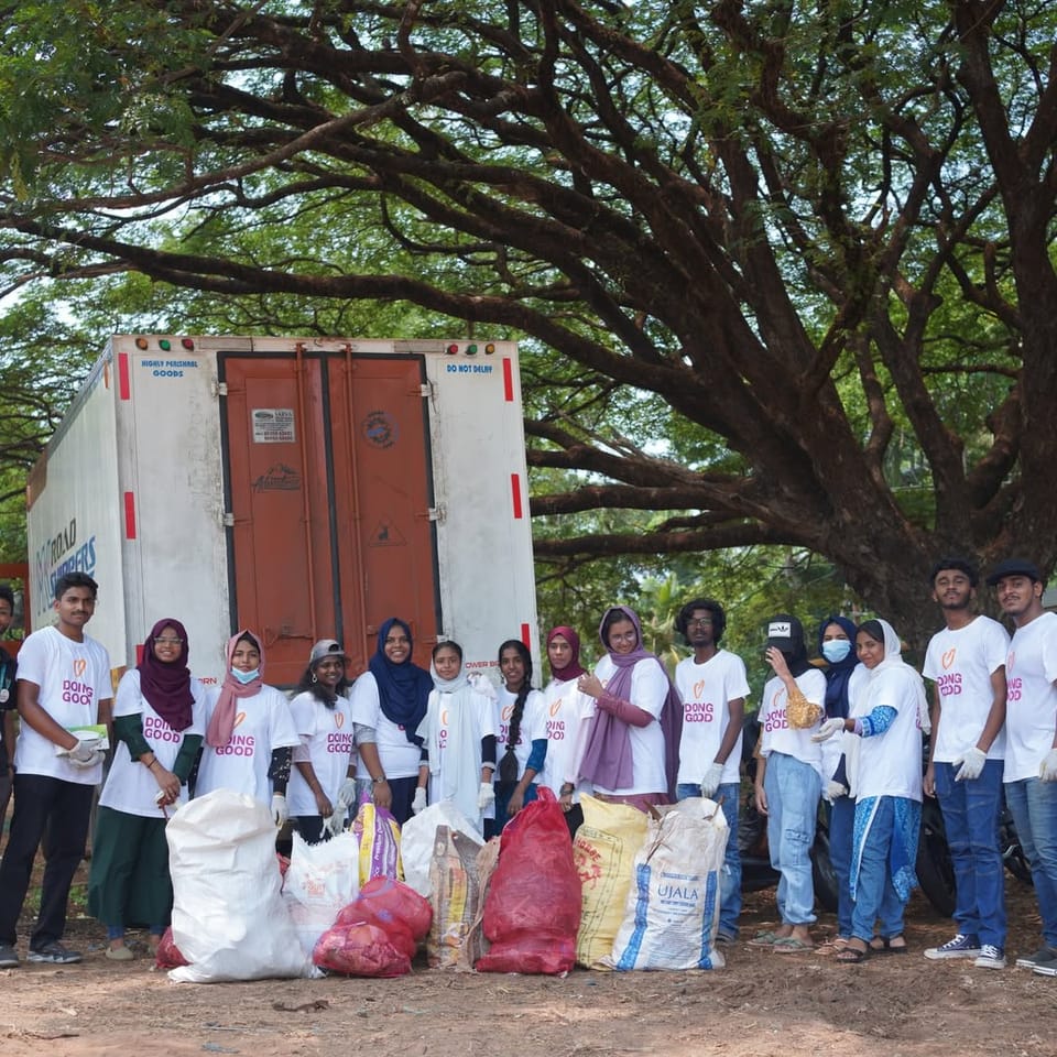 90 volunteers responsibly collected and disposed of 1000 kg of non-biodegradable waste in Kozhikode