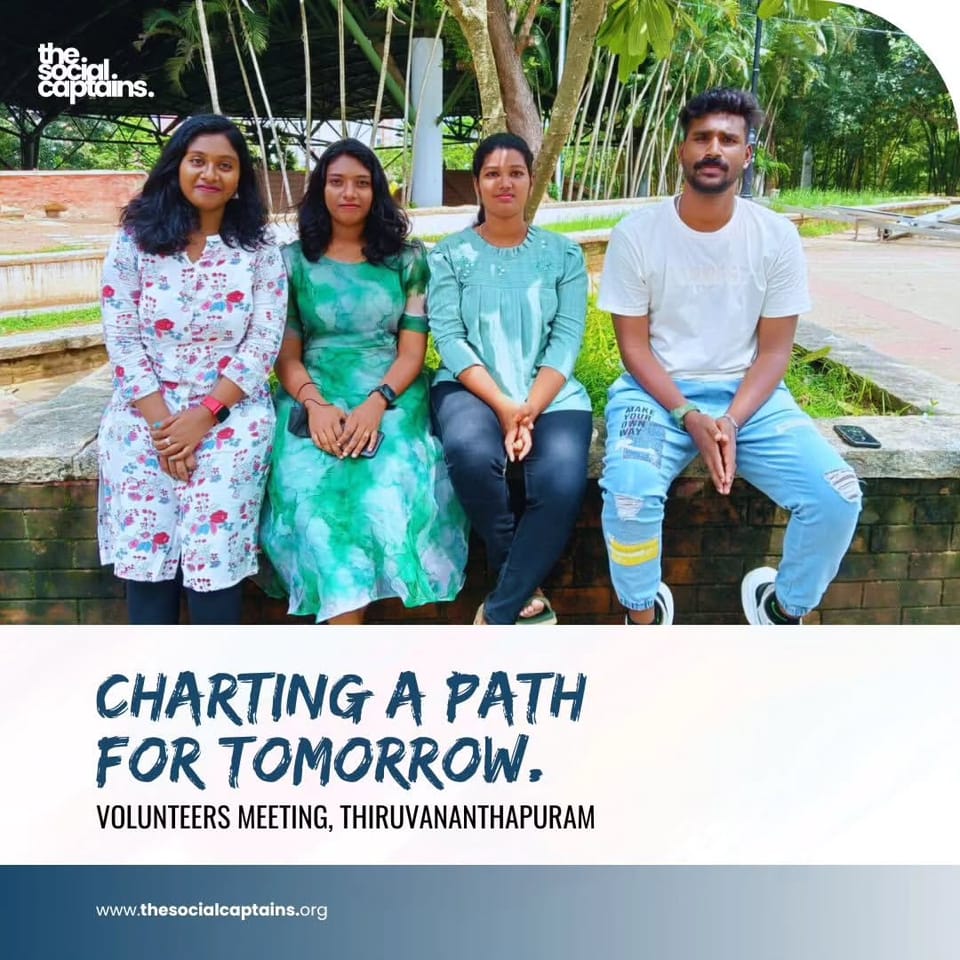 4 volunteers engaged in meaningful storytelling to initiate community actions in Trivandrum