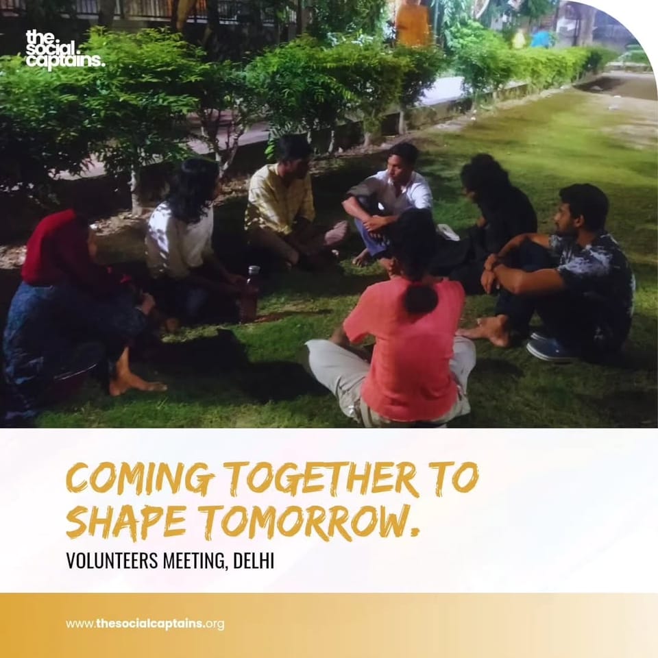 9 volunteers engaged in meaningful storytelling to initiate community actions in Delhi