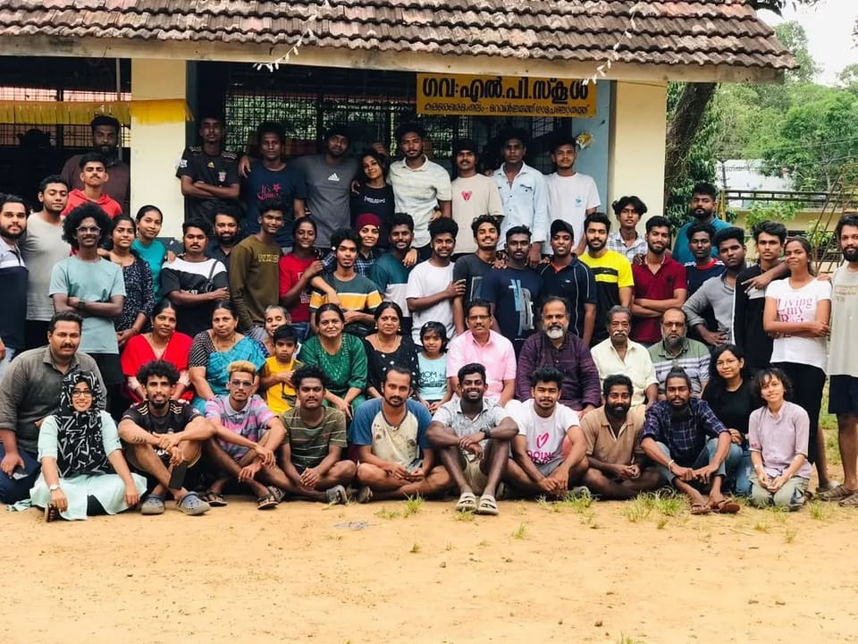 77 volunteers utilised their skills to beautify the streets of Kottayam.