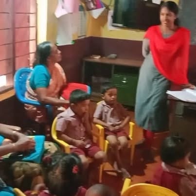 3 volunteers raised awareness on personal health to 20 students in Ernakulam