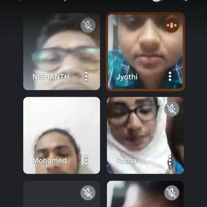 15 volunteers engaged in meaningful online storytelling to initiate community actions.