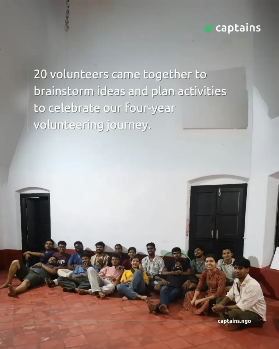 20 volunteers engaged in meaningful discussions to initiate community actions in Ernakulam.