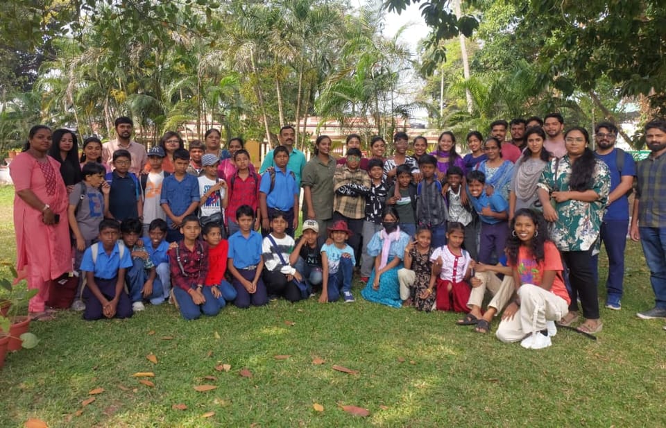 27 volunteers engaged 31 students of SRV UP School, Kochi in an educational museum visit to Hill Palace, Thrippunithura, fostering experiential learning through history, culture, and heritage exploration in Ernakulam.